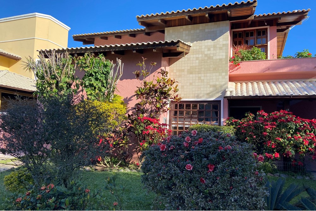 Casa - Venda - Jurer Internacional - Florianpolis - SC